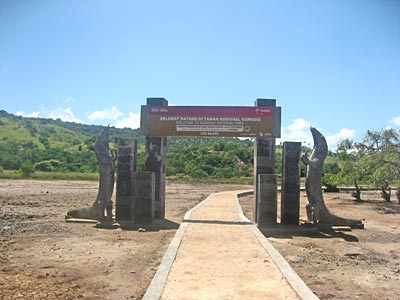 rinca island gate